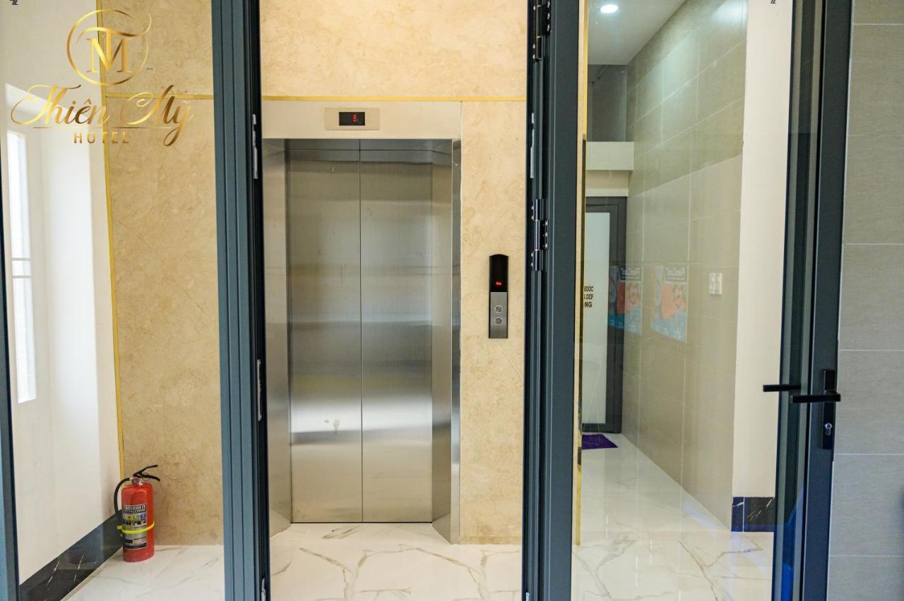 Hotel Khach San Thien My Rạch Giá Zewnętrze zdjęcie