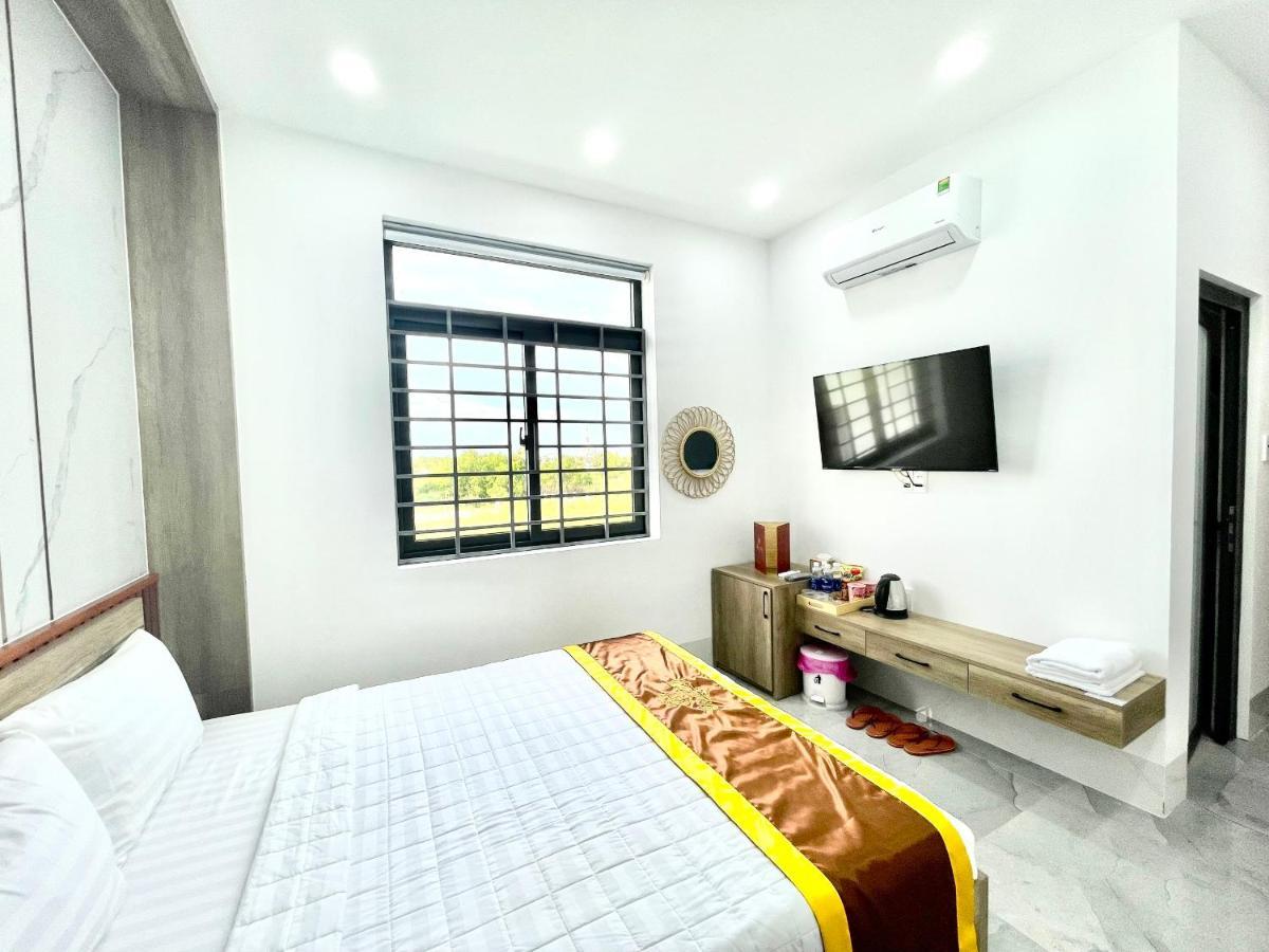 Hotel Khach San Thien My Rạch Giá Zewnętrze zdjęcie