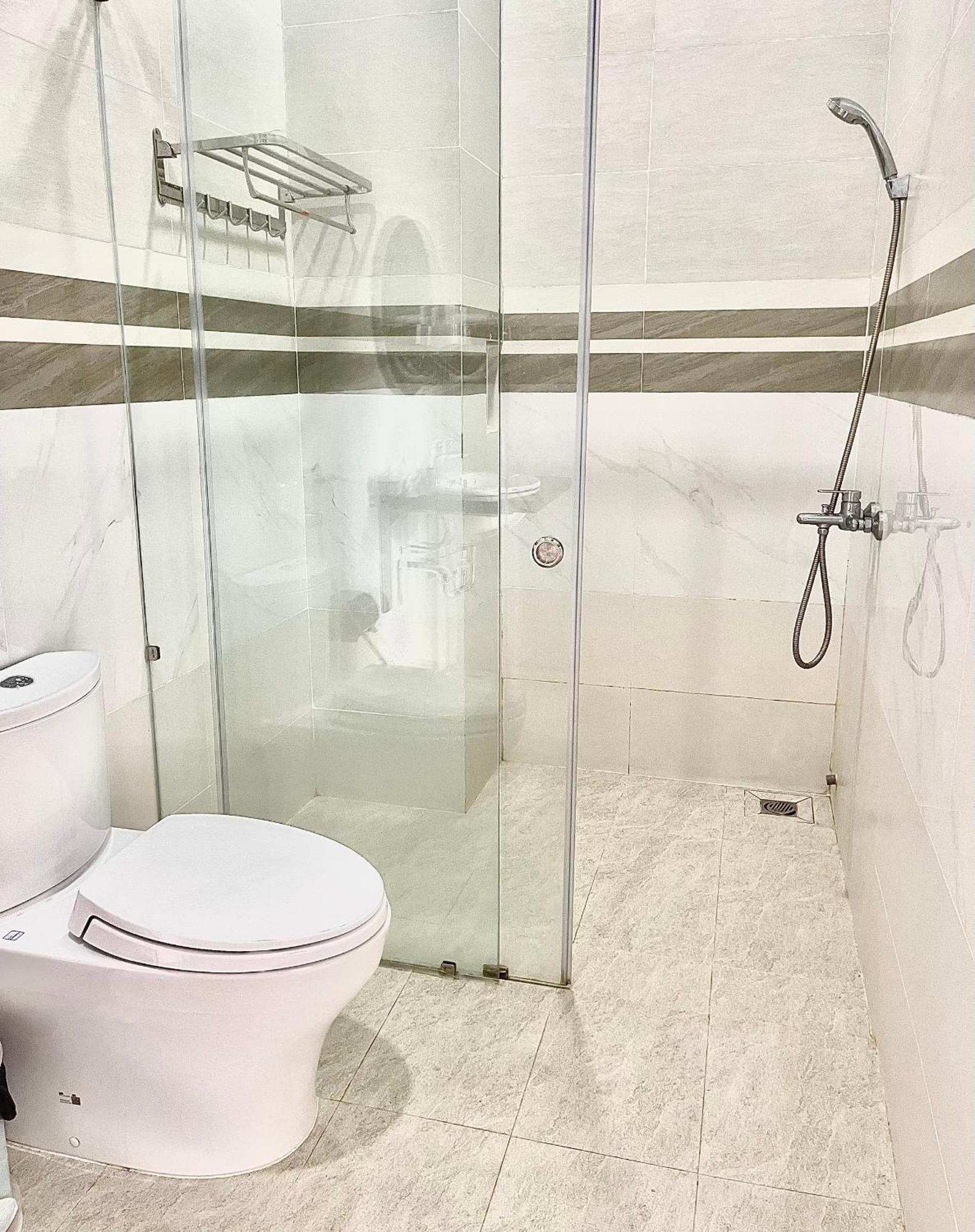 Hotel Khach San Thien My Rạch Giá Zewnętrze zdjęcie
